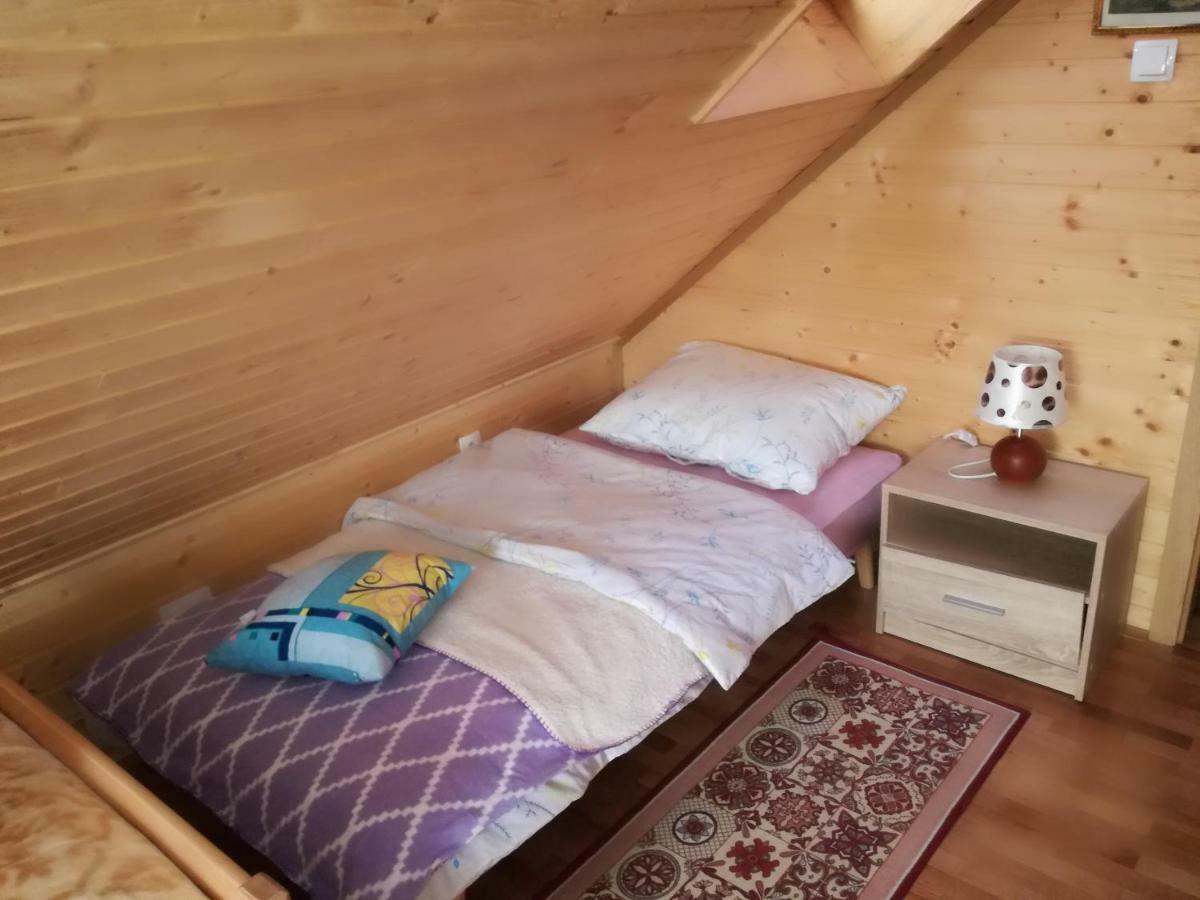 Kuca Za Odmor "Jasna" Lägenhet Crni Lug Exteriör bild